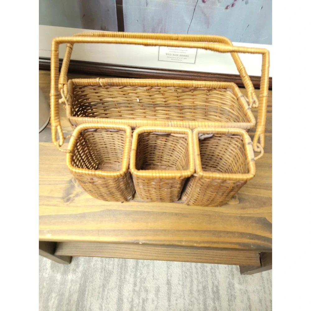 Woven Wicker Utensil Caddy Rattan‎ Desk Organizer with Handle Brown 4-Section